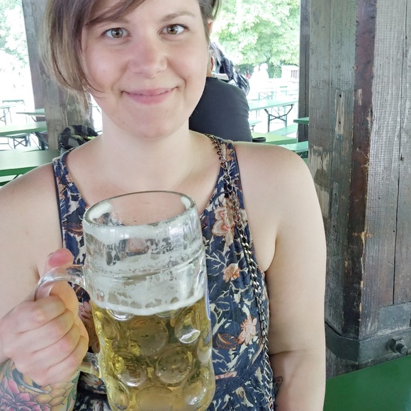 Meet your Posher, Trina - Picture 4 of 8